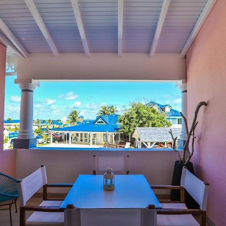 Stunning New Apartment With View Of Orient Bay Quarter of Orleans Exterior foto